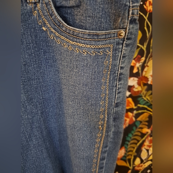 H.T.J Jeans - Picture 3 of 7